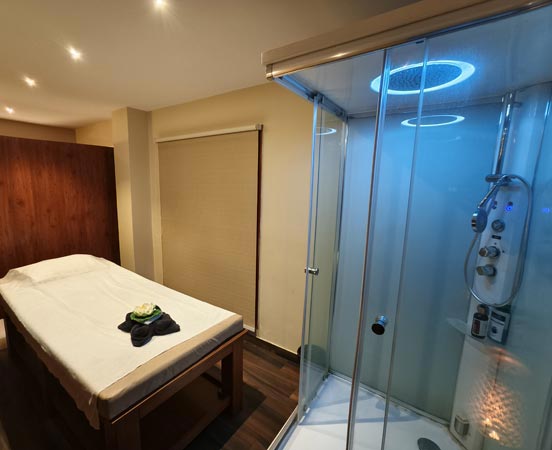 Spa of The Creek - Santiniketan